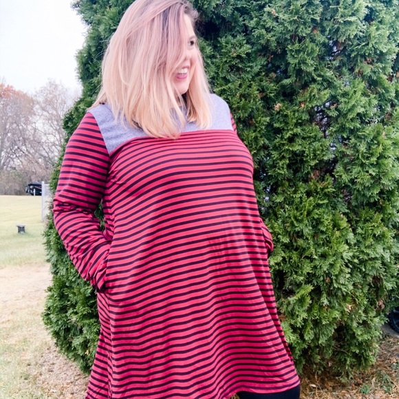 NWT Red Black Striped Dress w/ gray Accent - Picture 3 of 7